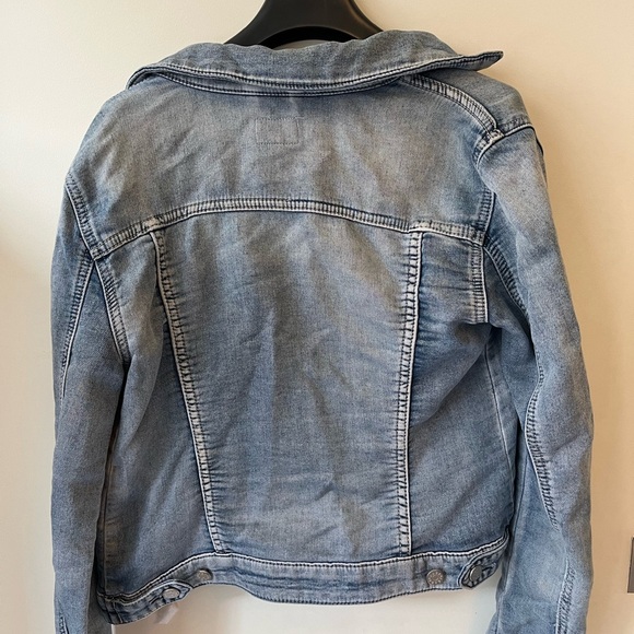 Just Jeans Light Wash Denim Jacket - Picture 2 of 6